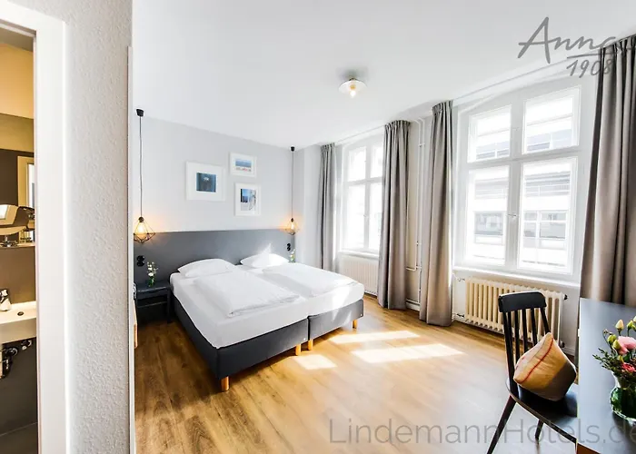 호텔 안나 1908 3*