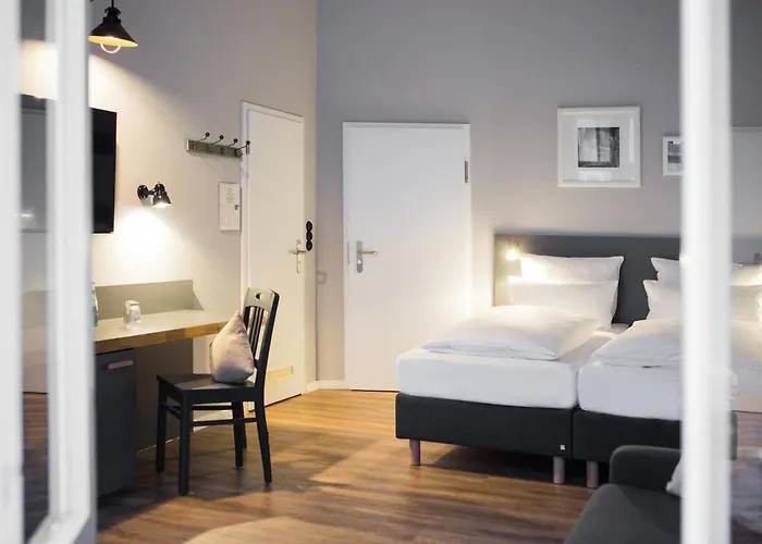 안나 1908 호텔 3*