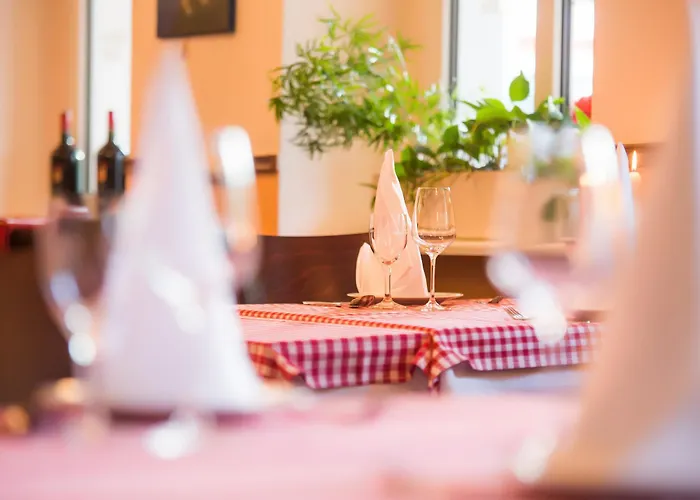 안나 1908 호텔 3*